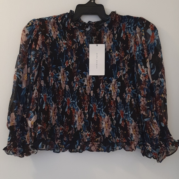Zara woman 100% Viscose multi coloured top - Picture 2 of 4